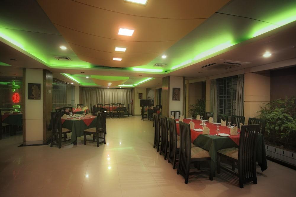Hotel 71 Ντάκα Εξωτερικό φωτογραφία